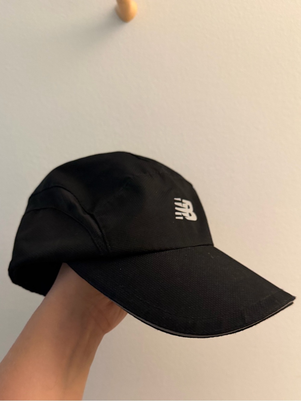 {New Balance}-Black Performance Cap - Men